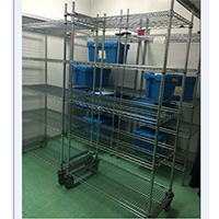 生物工程庫(kù)房線網(wǎng)收納架_醫(yī)院病房置物架_醫(yī)院藥品倉(cāng)庫(kù)貨架（3）